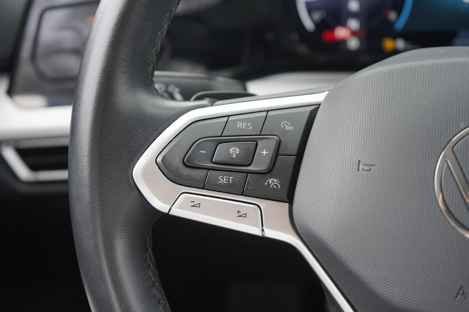 Volkswagen Golf VIII Variant Life eTSI DSG LED Navi ACC AHK, миниатюра 19