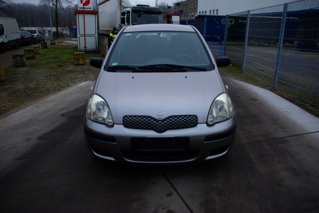 Toyota Yaris 1.0