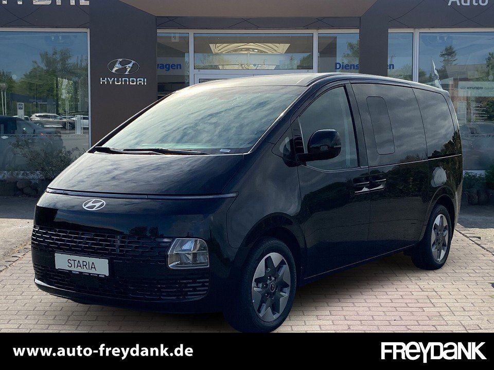 Image of Hyundai STARIA