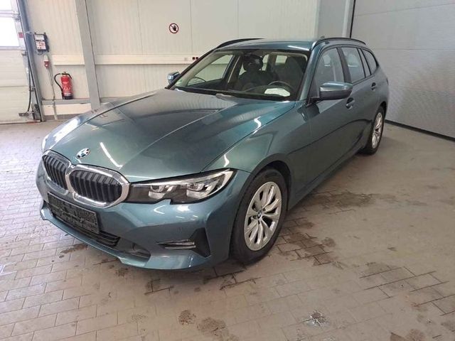 BMW 320d Touring xDrive Aut. Advantage+HEAD-UP+LED+