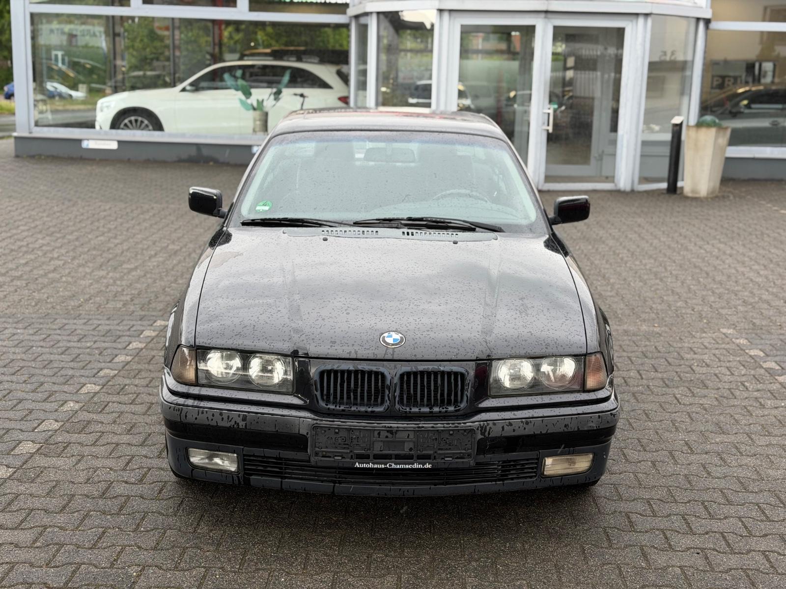 BMW 316i Coupe