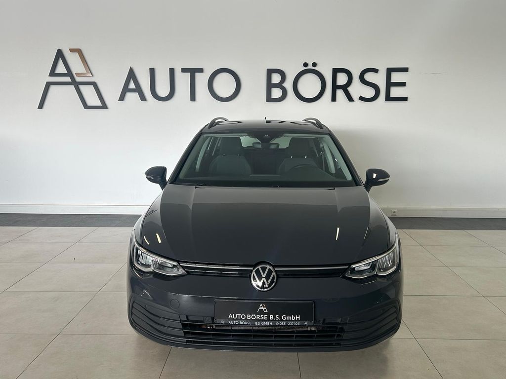Volkswagen Golf VIII Var 2.0TDI LIFE*LED*ACC*NAVI*PDC*ViCo*