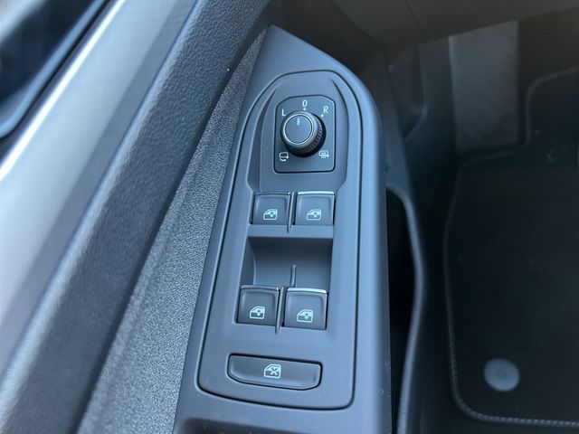 Golf VIII Variant Life 2.0 TDI