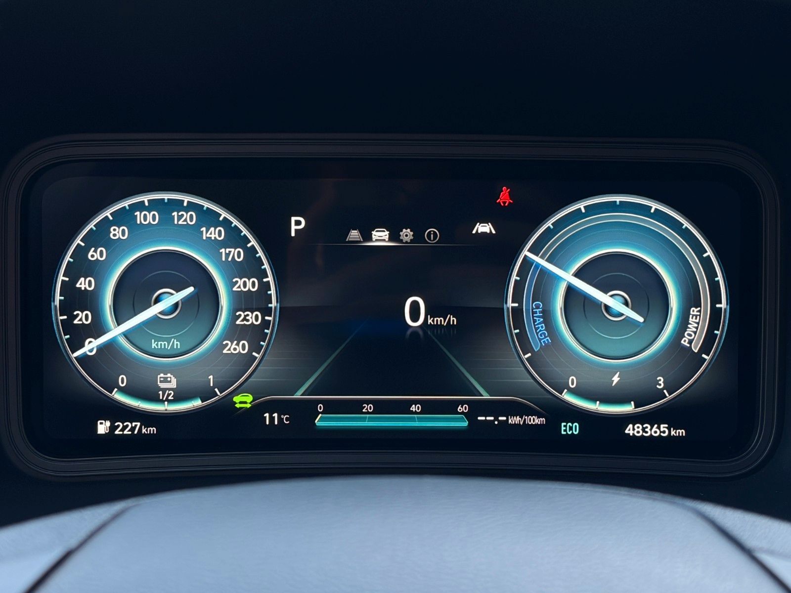 Fahrzeugabbildung Hyundai Kona e Select 2WD CarPlay FCA ACC SHZ PDC Kamera