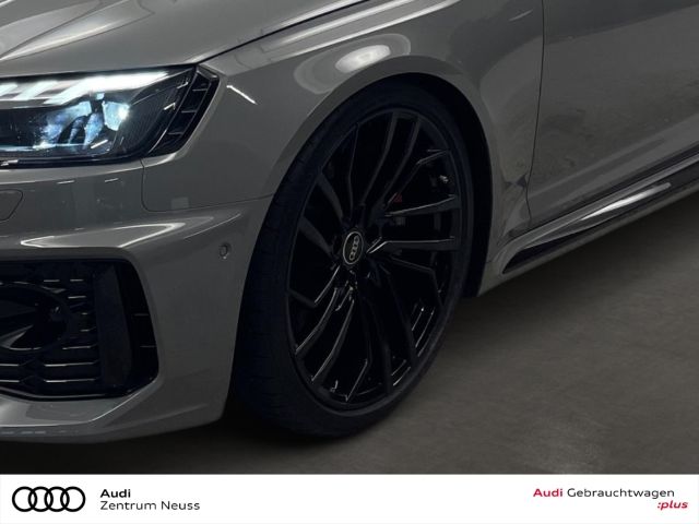 Audi RS4 - Bild 10