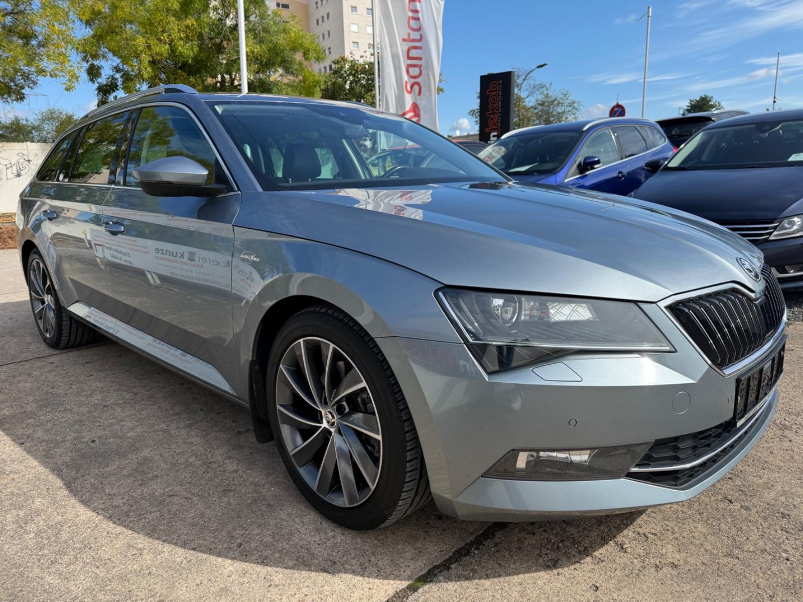 Skoda Superb Combi L&K 4x4+LEDER+ELE SITZE+MEMORY+AUTO