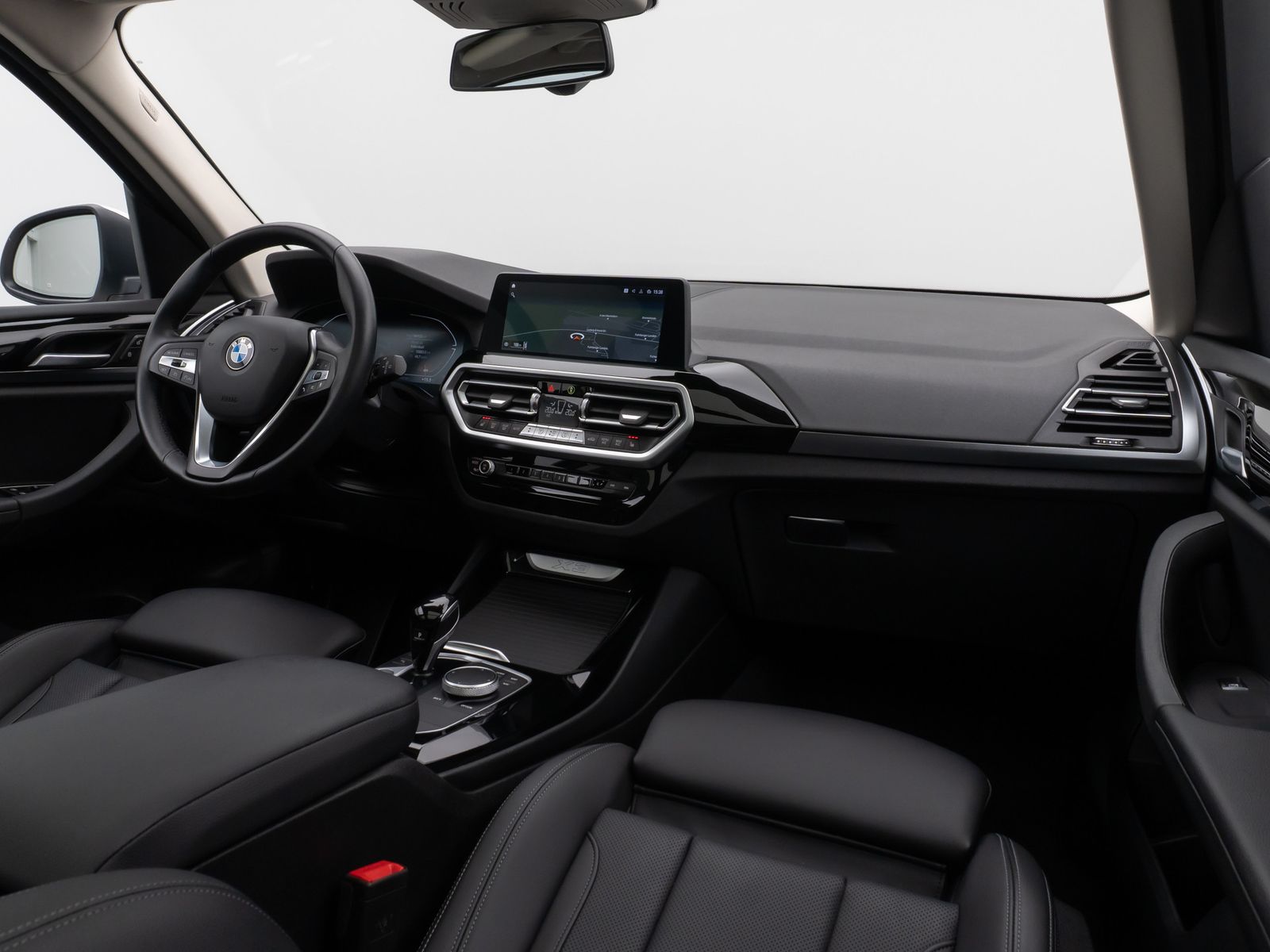 Fahrzeugabbildung BMW X3 xD20i Panorama Kamera DAB Leder Sport 18Zoll