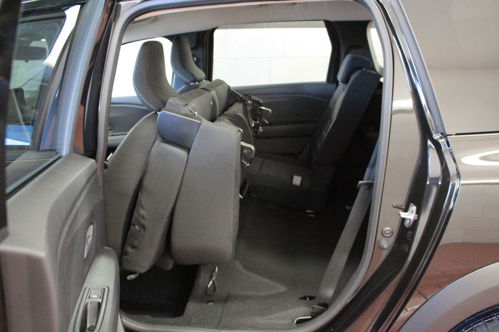 Fahrzeugabbildung Dacia Jogger Hybrid 140 Expression*7-Sitzer*