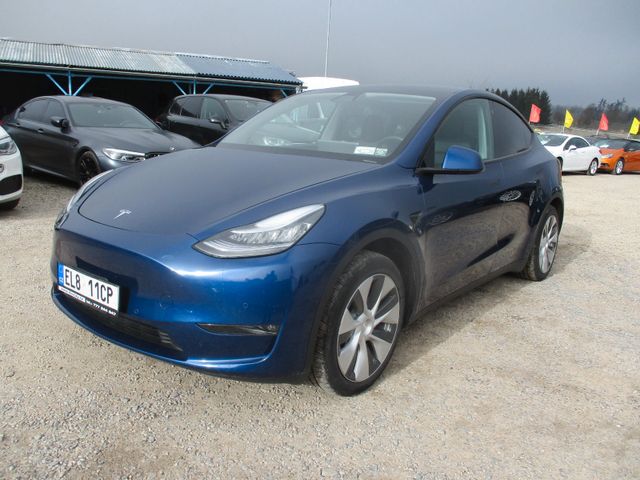 Tesla Model Y  Allradantrieb Long Range