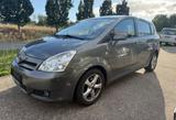 Toyota Corolla Verso 1.8 Execut. 7 Sitze * Navi * Autom - Toyota Corolla Verso mit Benzin-Antrieb