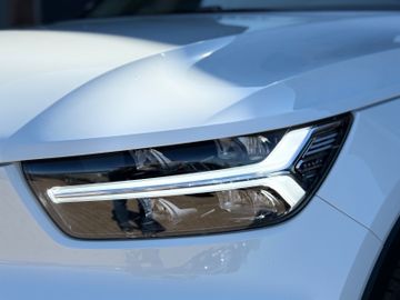 Volvo XC40 - 4