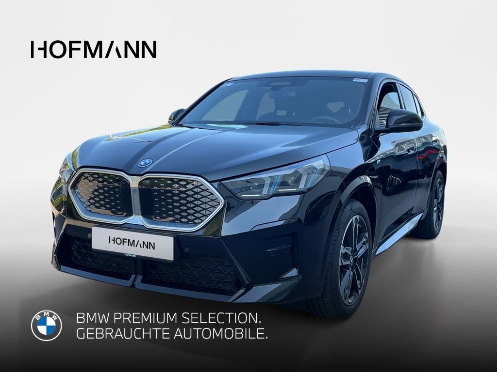 BMW iX2 xDrive30 M Sport AHK ACC H K Inno Memory foto 1