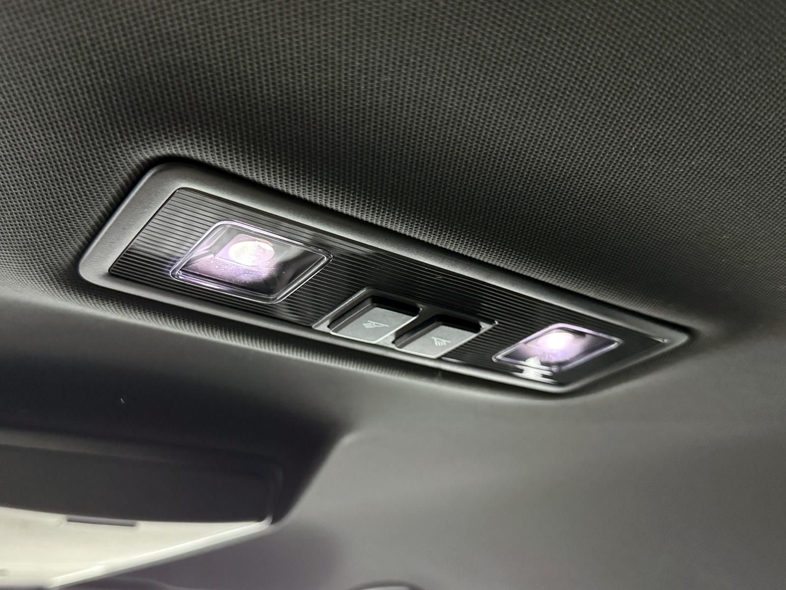 Fahrzeugabbildung Volkswagen 2.0 TSI R-LINE/4MOTION/7-SITZE/AHK/MATRIX/HUD/AC