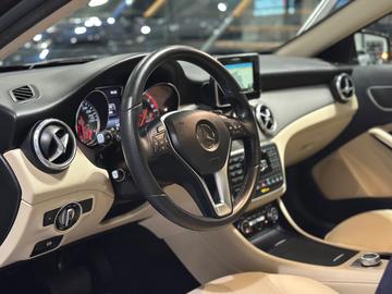 2014 Mercedes-BENZ GLA 缩略图 20