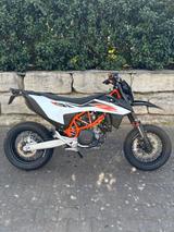 KTM 690 SMC