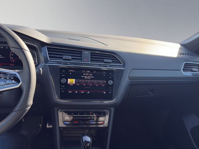 Tiguan Allspace 2.0TSI DSG 4Motion R-Line Navi, 