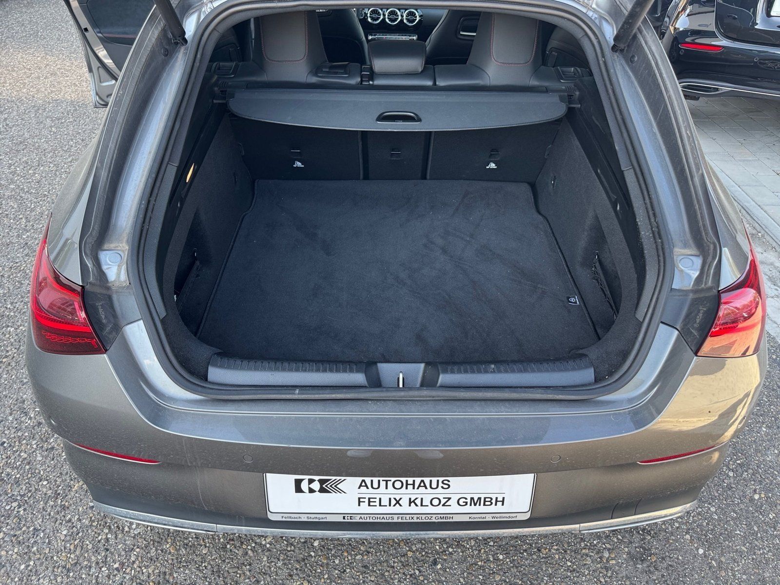Fahrzeugabbildung Mercedes-Benz CLA 200 SB AMG*AHK*Pano*Distro*Totwink*360*HUD*