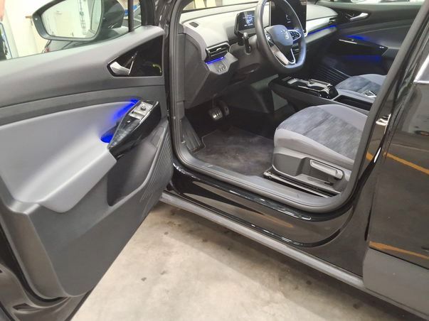 Volkswagen ID.4 Pro 4MOTION NAVI LED AHK SITZH foto 4