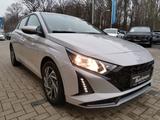 Hyundai i20 DCT Trend +KOMFORTPAKET+RFK+LED+ - : Kleinwagen, Automatik