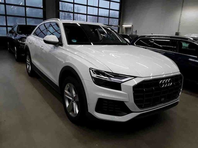 Audi Q8 45 TDI quattro*LUFT*KAMERA*Stadt*Tour*AHK*