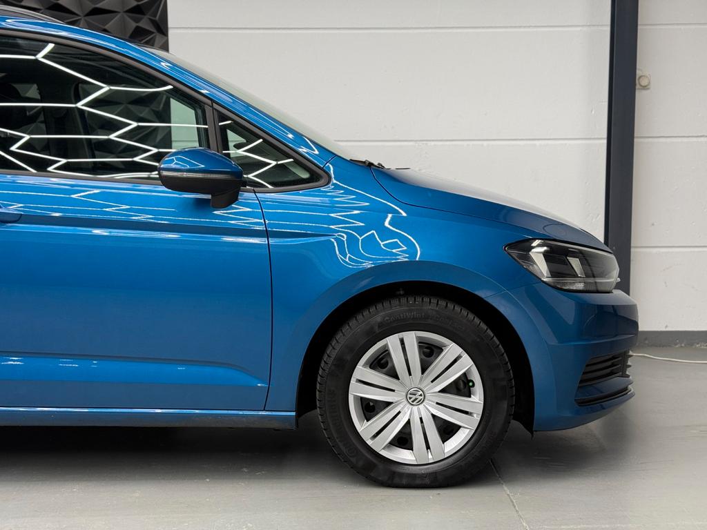 Volkswagen Touran 1.6 TDI DSG, Foto 14 von 50