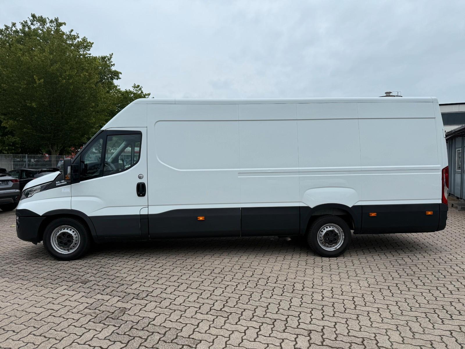Iveco Daily Kasten CAM/AUTOMATIK/3-Sitzer/Ohne Ad Blue