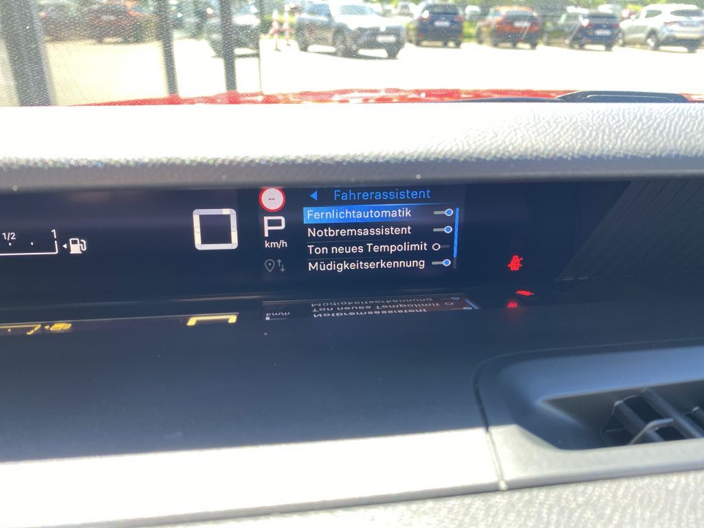 Fahrzeugabbildung Citroën C3 Hybrid 110 MAX *Sitzh*beh. Frontscheibe u Len