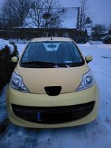 Peugeot 107 > Fahrzeug Fahrbereit > Tüv abgelaufen - Peugeot 107: Gelb