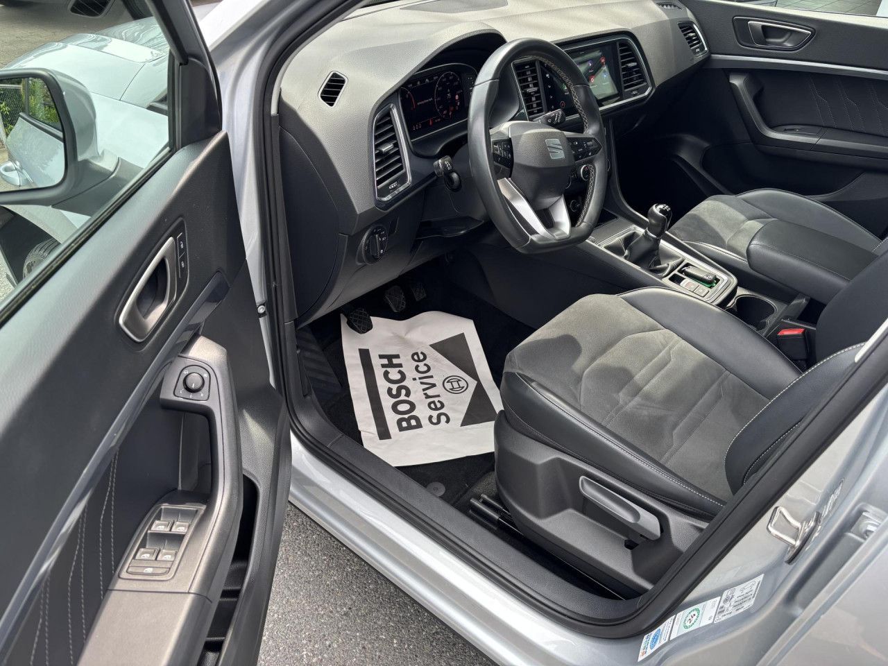 SEAT Ateca 2.0 TDI Style AHK Navi Rückfahrkamera