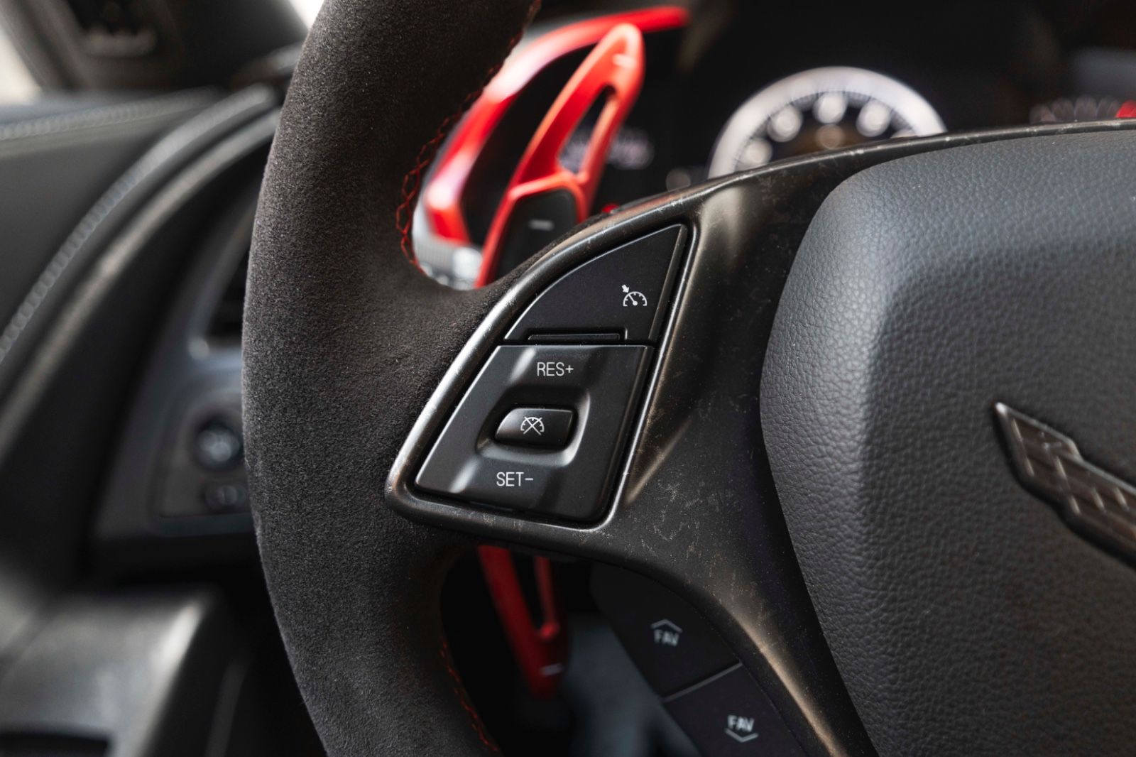 Fahrzeugabbildung Corvette C7 Stingray LT1 6,2L TARGA KAM BOSE NAV AUTO
