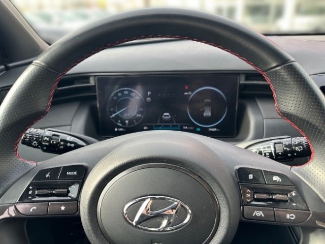 Fahrzeugabbildung Hyundai Tucson 1.6 T-GDI 48V-Hybrid N-Line P-Dach+Navi+K