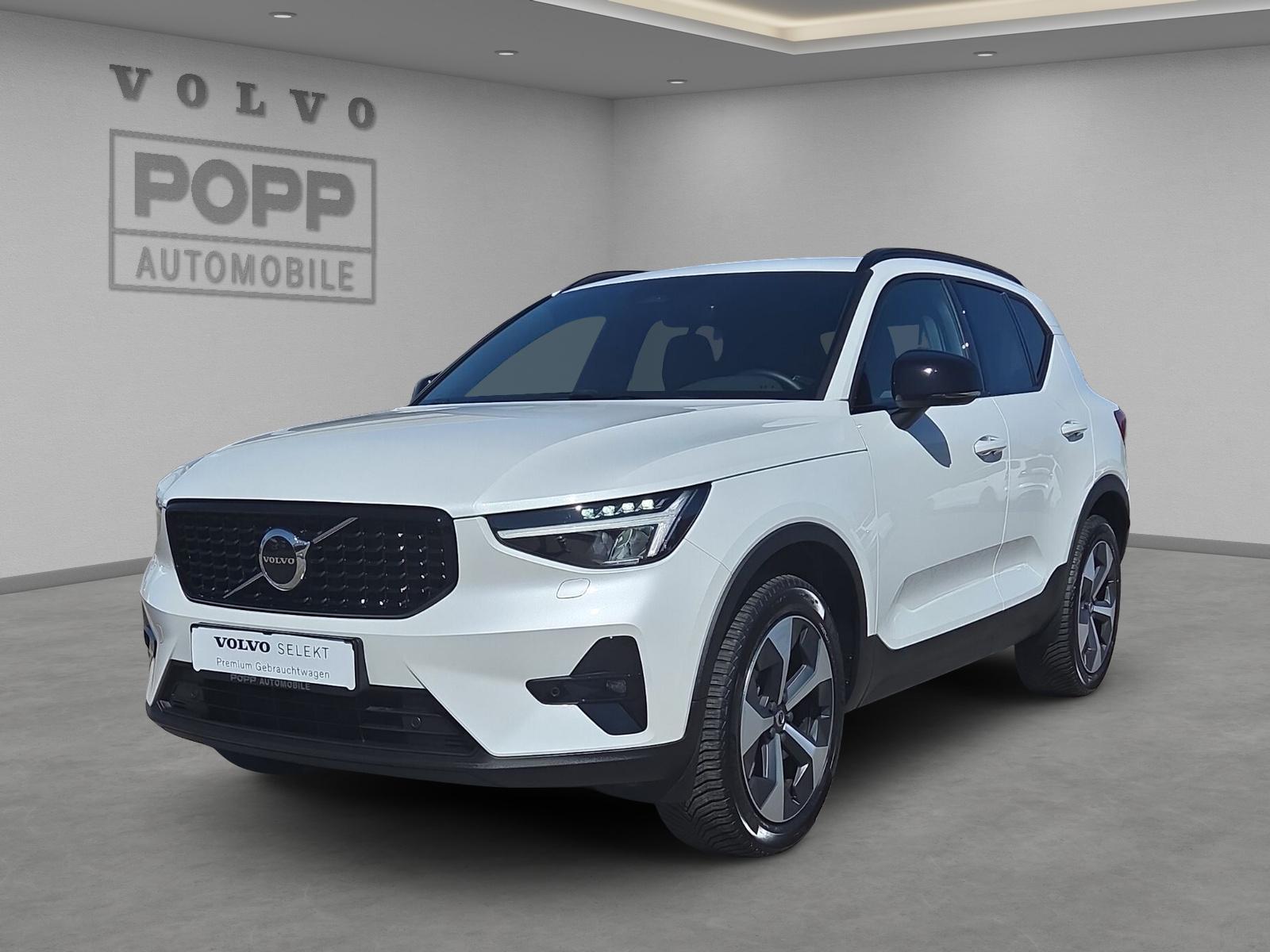 Volvo XC40 B3 FWD Plus Dark 19" ACC FSH LED NAV SHZ