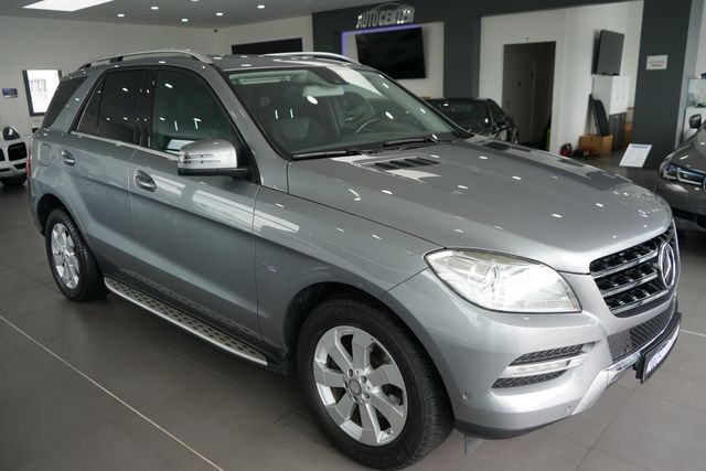 Mercedes-Benz ML350 CDI BlueTEC+NAVI+AHK+TEMPOMAT+RÜCKFAHRKAM.