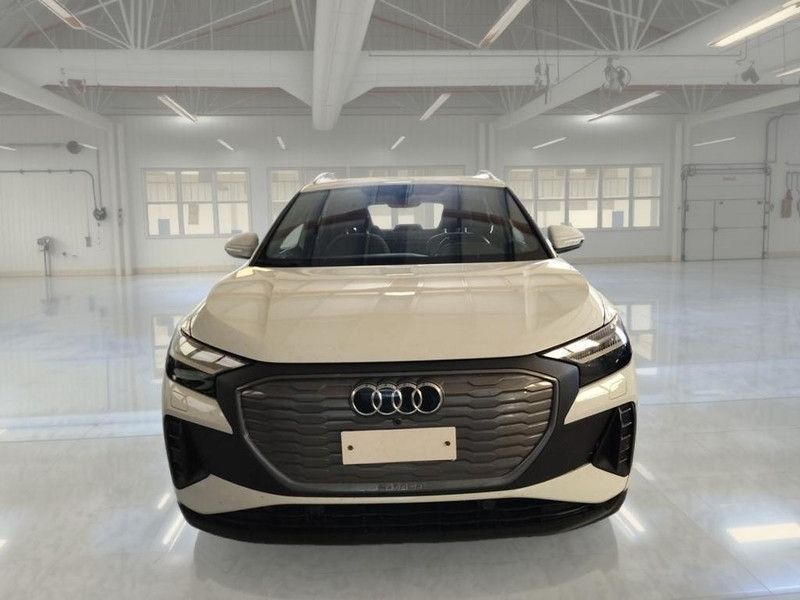 Audi AUDI Q4 E-TRON 40 E-TRON BUSINESS SUV imagem 2