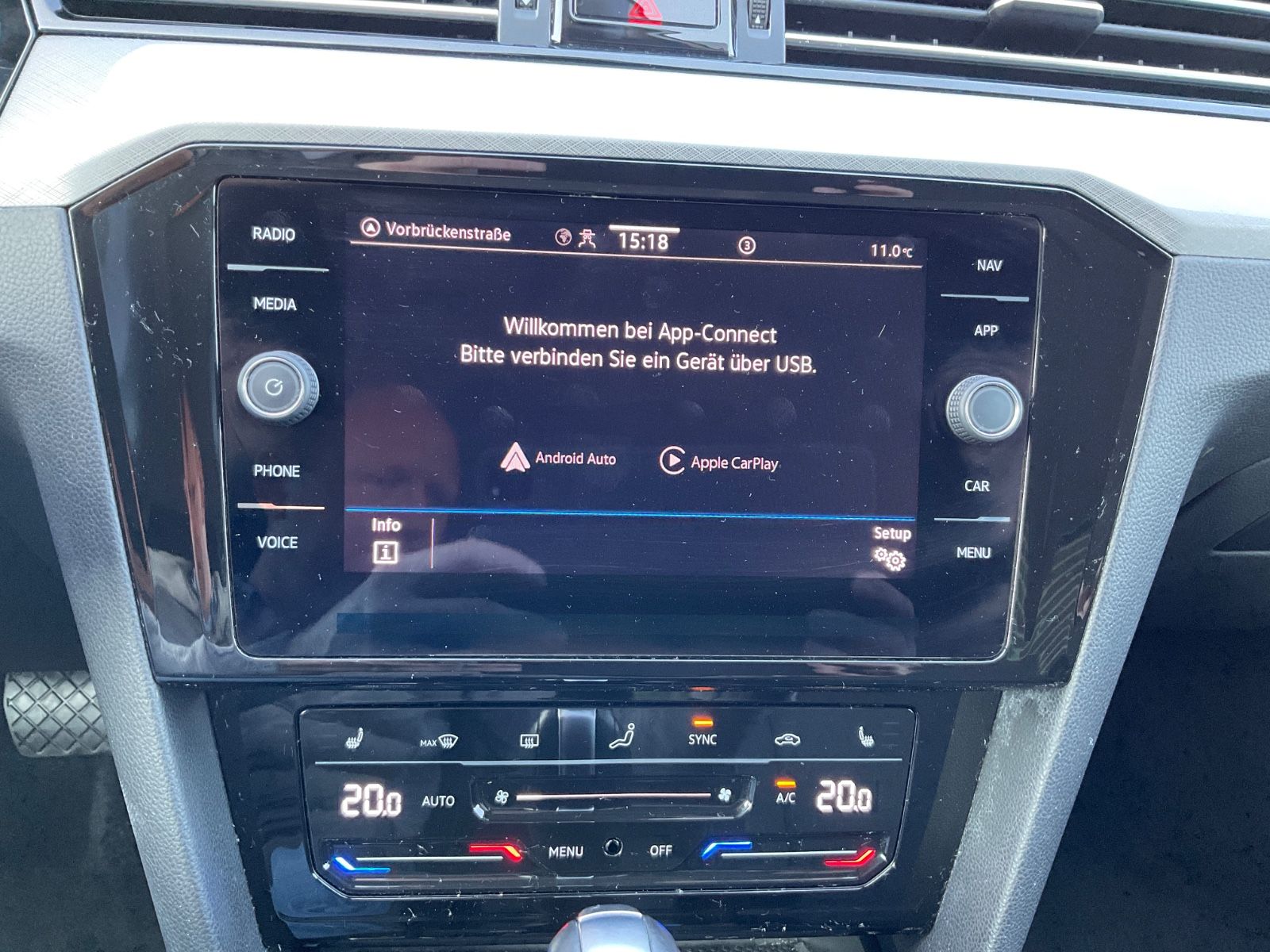 Fahrzeugabbildung Volkswagen Passat 2.0 TDI SCR DSG Busi,Kamera,ACC,CarPlay