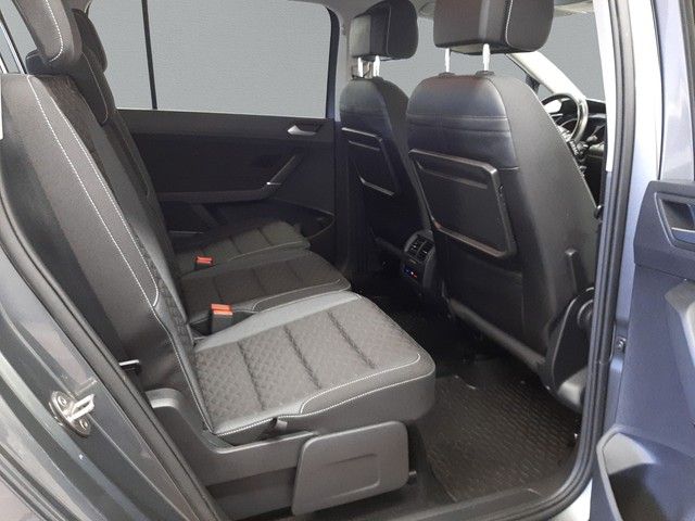 Fahrzeugabbildung Volkswagen Touran Join 1.4 TSI Navi SitzHz PDC 3ZonenKlima