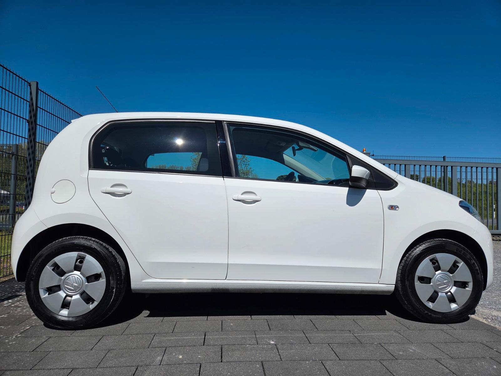 Volkswagen up! Aus 1 Hand/Sitzheizung/Tempomat/Einparkhilfe