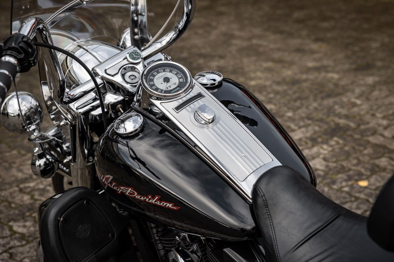 Fahrzeugabbildung Harley-Davidson FLHR ROAD KING  - Fairing - Tourpack