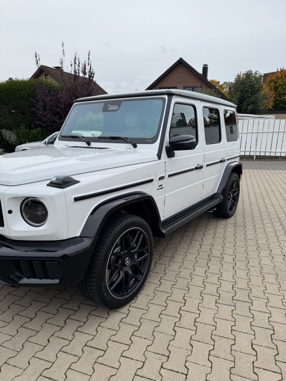 Mercedes-Benz G 63 AMG Full loaded/2025/Stock/ A22/Carbon/TV