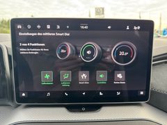 SKODA Sportline 2.0 TSI 4x4 Standheizung AHK_Pano