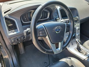 Volvo XC60 - 11