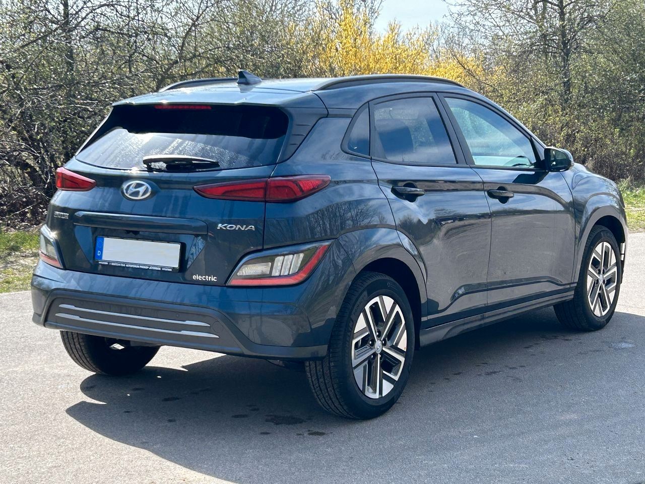 Fahrzeugabbildung Hyundai Kona EV Advantage 100kw*RW305*Mietkauf*ohne Bank