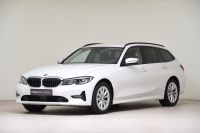 320d xDrive Touring Advantage ACC *UVP:61.590