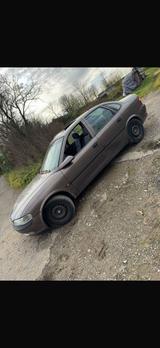 Opel Vectra mit TÜV bis 2028  Ideal für F... - gebrauchte Opel Vectra aus dem Jahr 1997