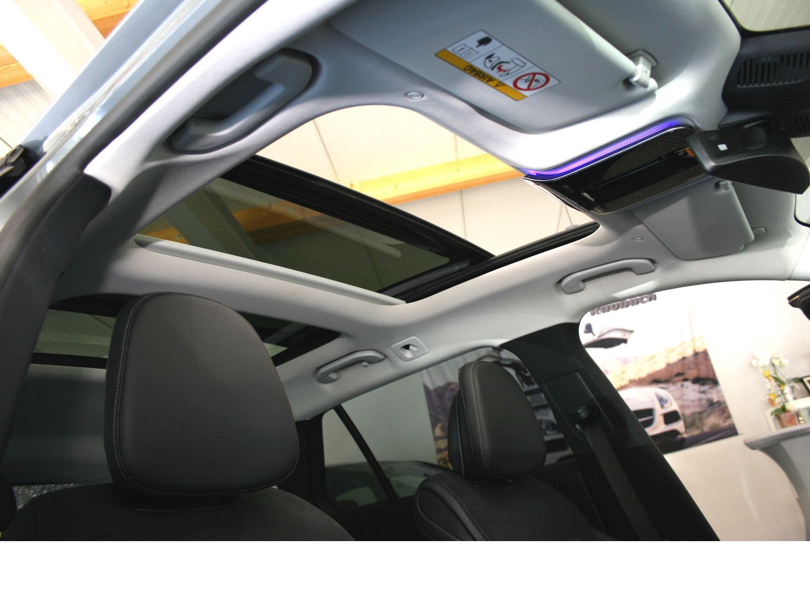 Fahrzeugabbildung Mercedes-Benz C 300 T AMG *Night*Panoramadach*Assistenz-Paket