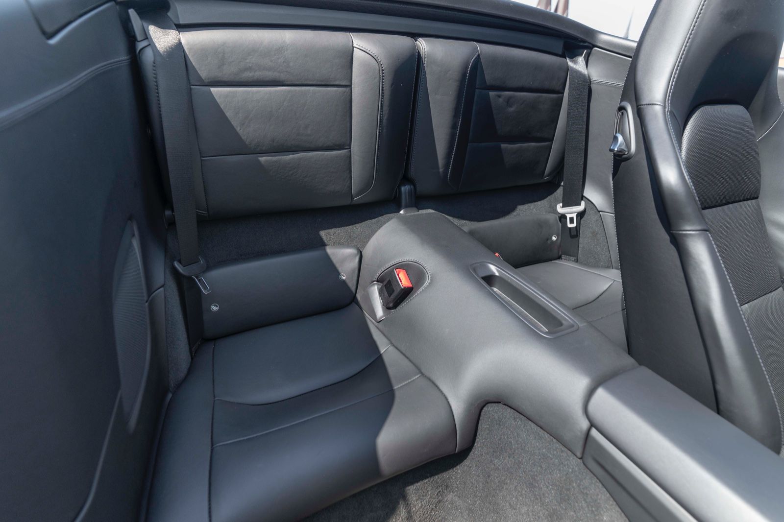 Fahrzeugabbildung Porsche 911 Carrera S Cabrio BOSE SPORT-CHRONO PASM NAV