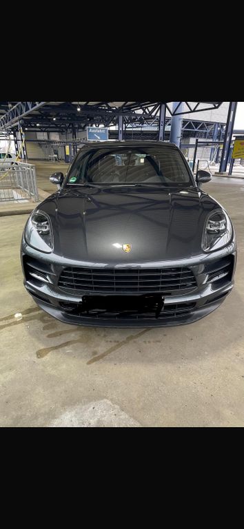 Image of Porsche Macan