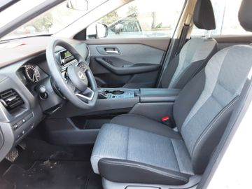 Nissan X-Trail - 11