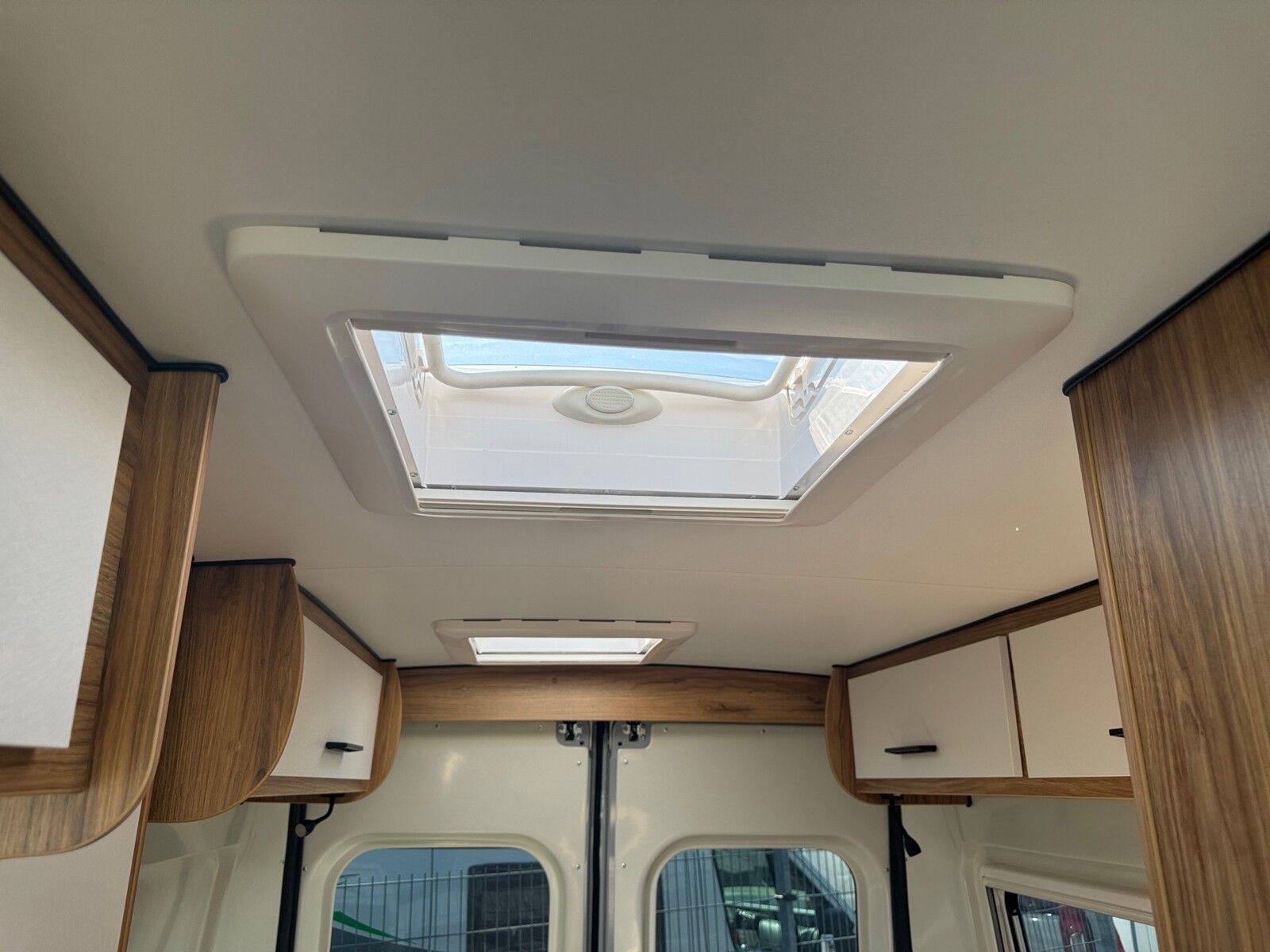 Fahrzeugabbildung Karmann Dexter DE 600 Concept Paket