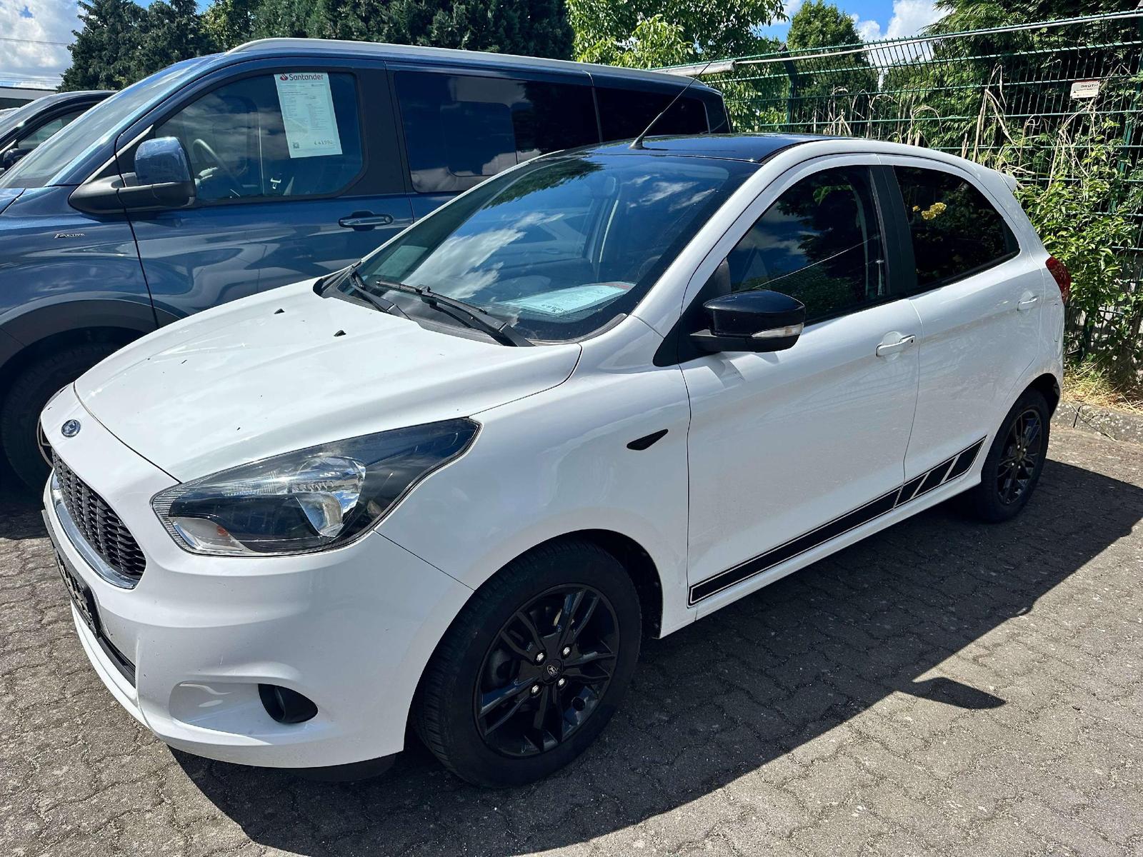 Ford Ka/Ka+ 1.2 Black / White +AHK+SHZ+PDC+KLIMA+